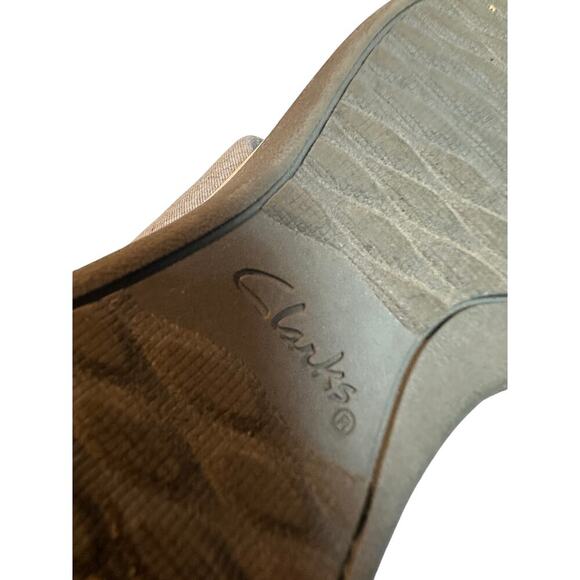 Clarks Size 6 Gray Arla Kaylie Comfort Flip Flop Sandals Beach Walking Vacation - Picture 10 of 12